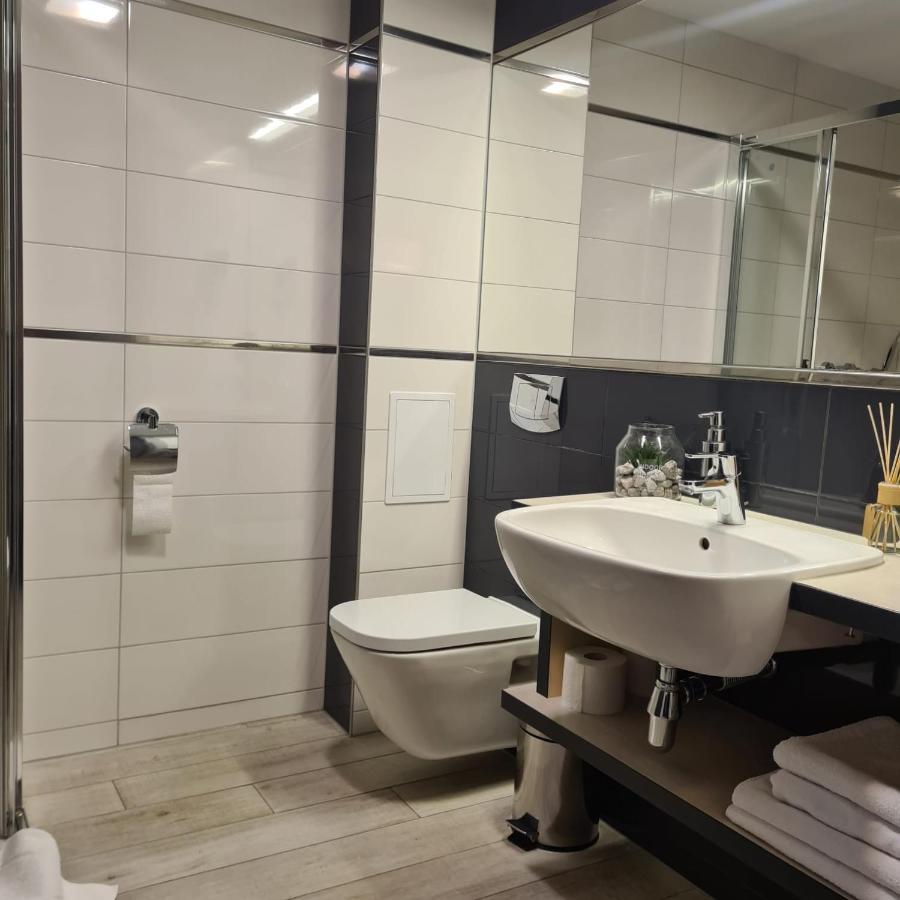 Apartament Czarna Gora Bormio 2 Sienna  Εξωτερικό φωτογραφία
