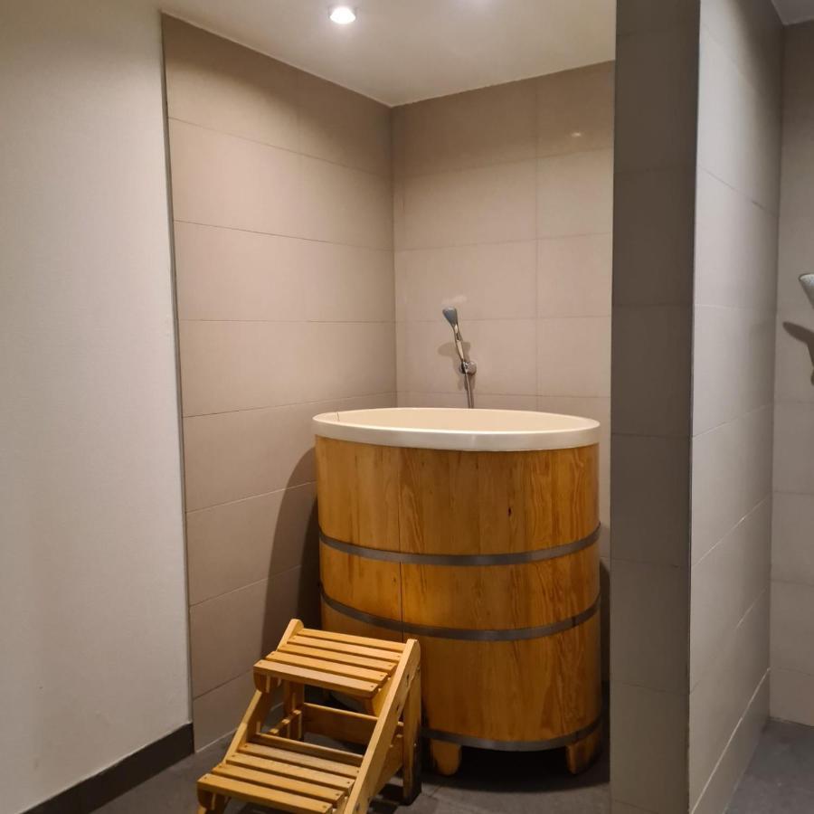 Apartament Czarna Gora Bormio 2 Sienna  Εξωτερικό φωτογραφία