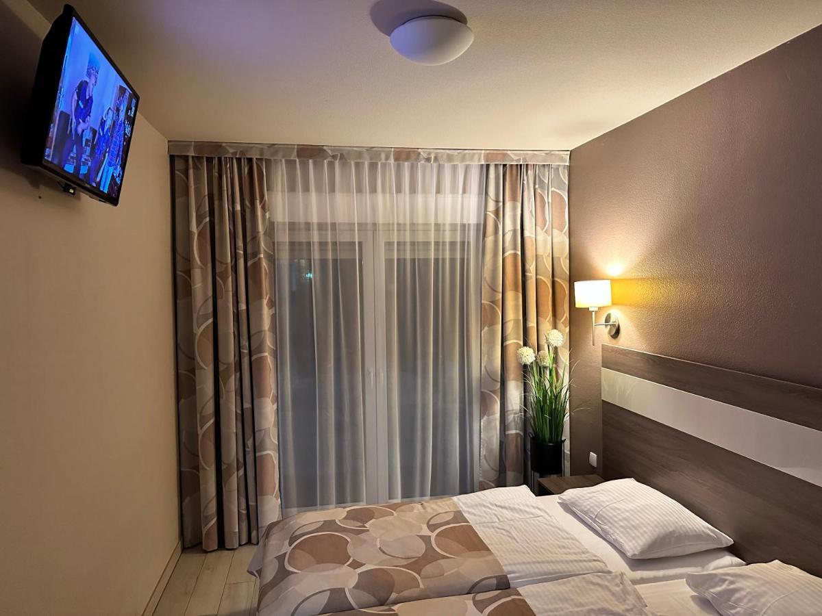 Apartament Czarna Gora Bormio 2 Sienna  Εξωτερικό φωτογραφία